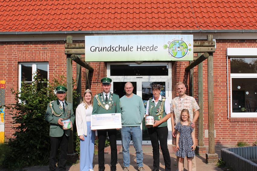 Spende Foerderverein Bild 1